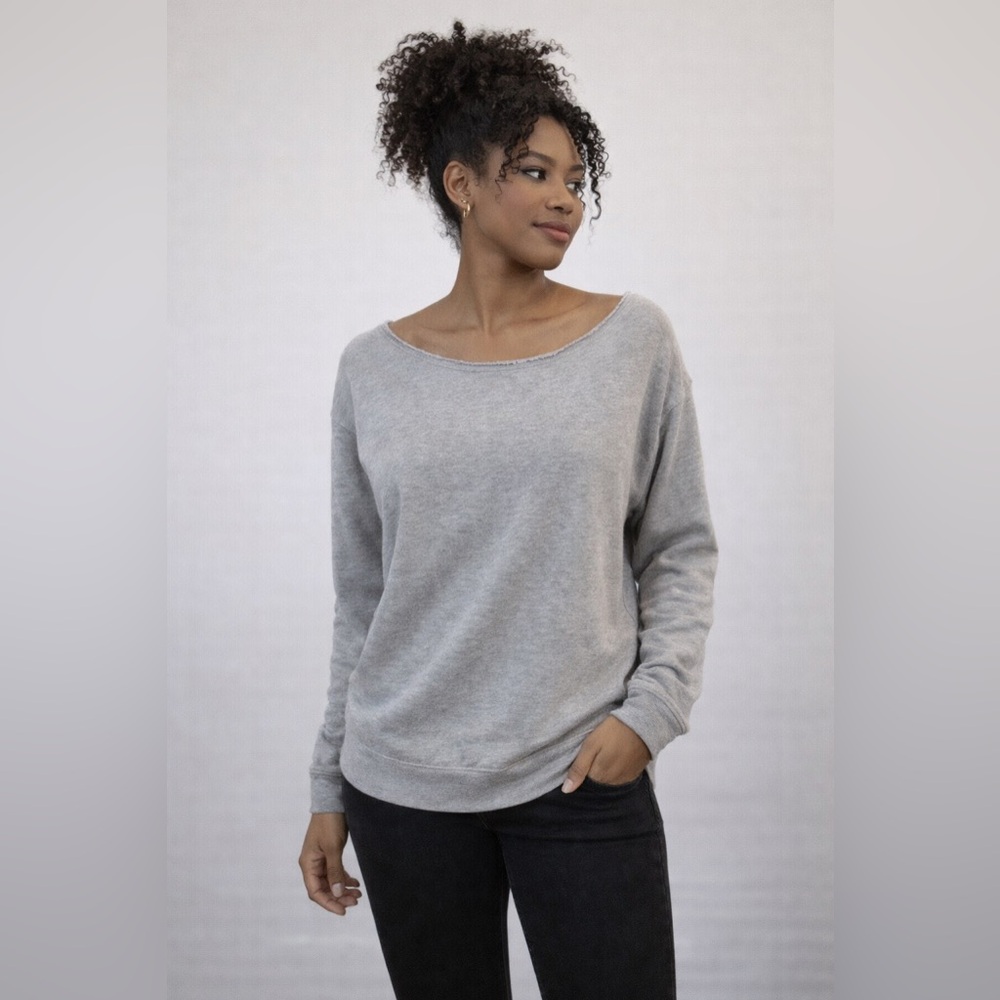 dELiA*s Gray Off Shoulder Sweatshirt Medium Y2K Casual Cozy Slouchy Lounge Top